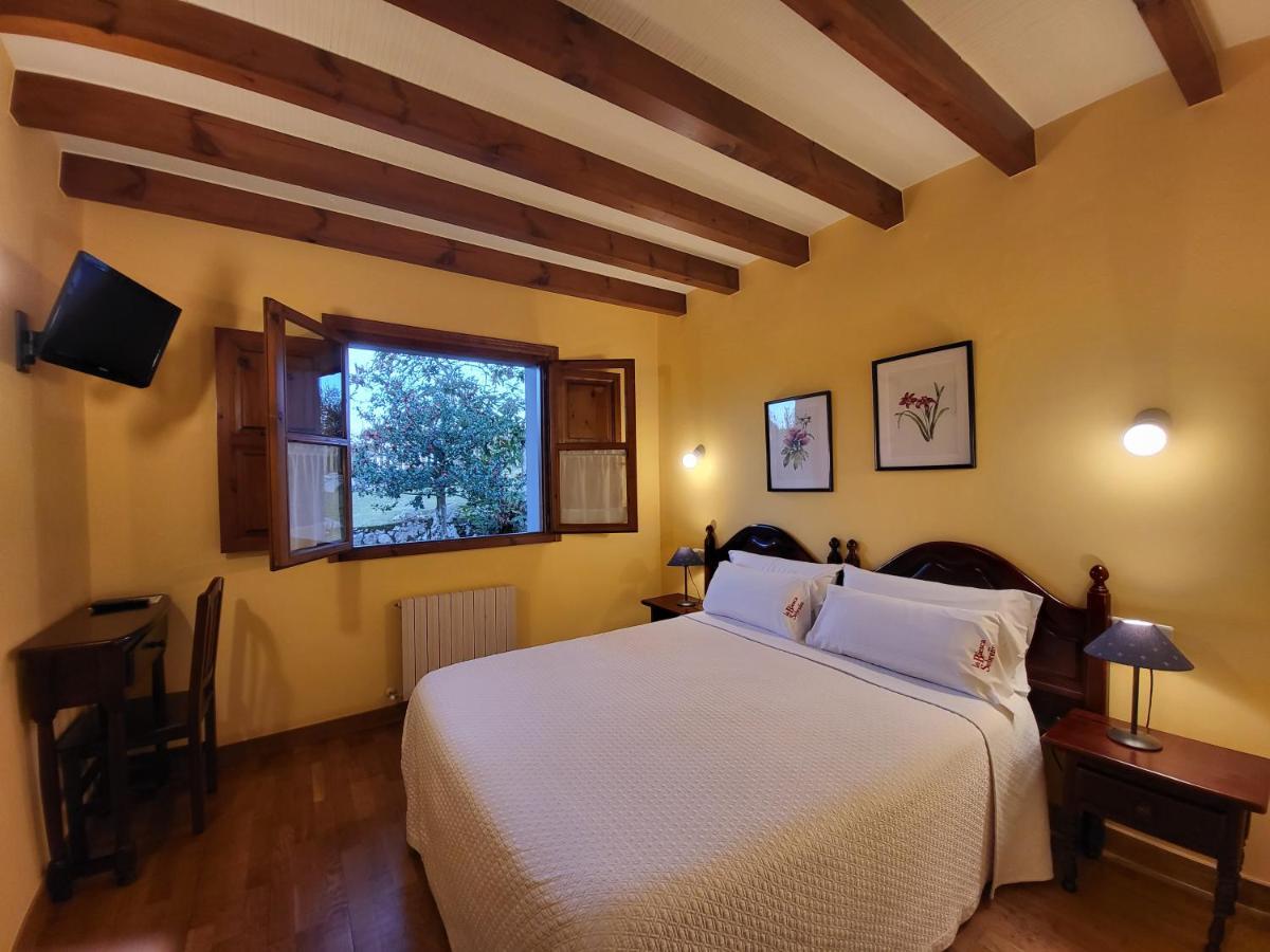 La Biesca Sebrenu Hotel Ribadesella Ngoại thất bức ảnh